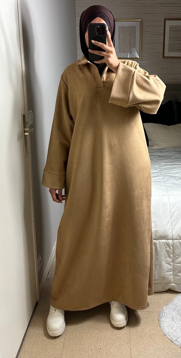 Abaya en daim camel - BYAMAYACO